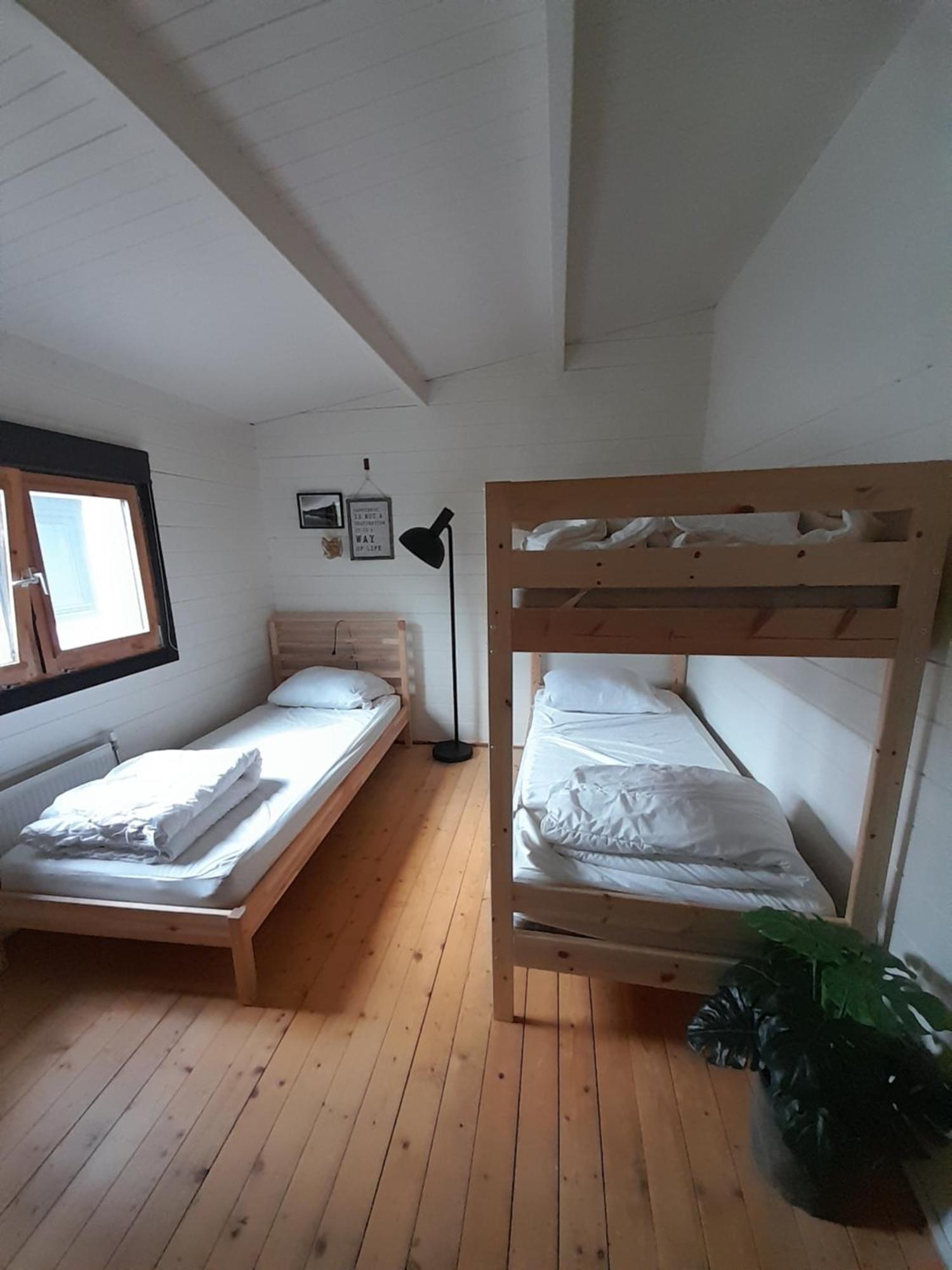 Carpe Diem, Het Ruime Chalet Met Houtkachel Nabij Wildlands Emmen Schoonebeek Δωμάτιο φωτογραφία