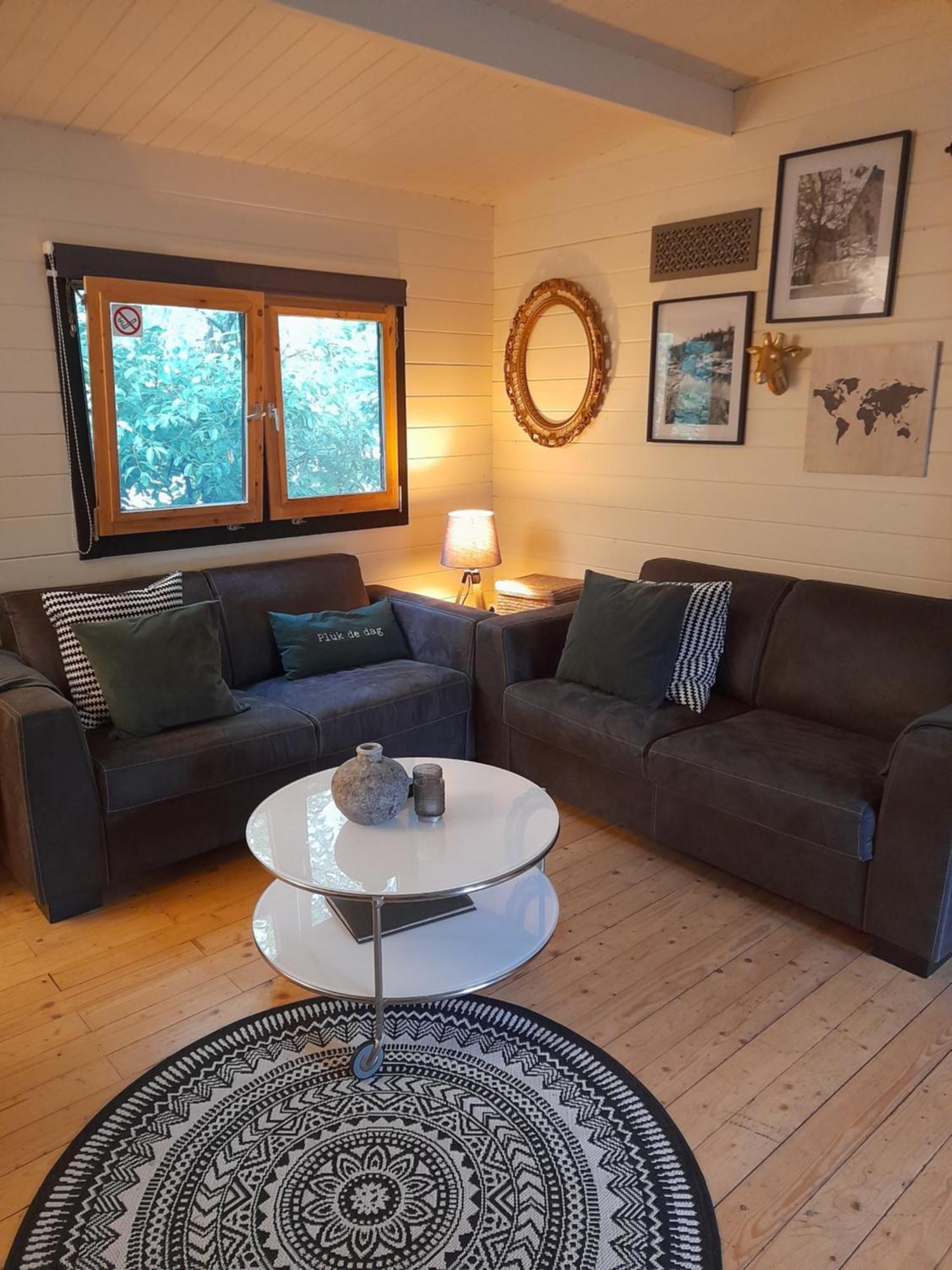 Carpe Diem, Het Ruime Chalet Met Houtkachel Nabij Wildlands Emmen Schoonebeek Δωμάτιο φωτογραφία